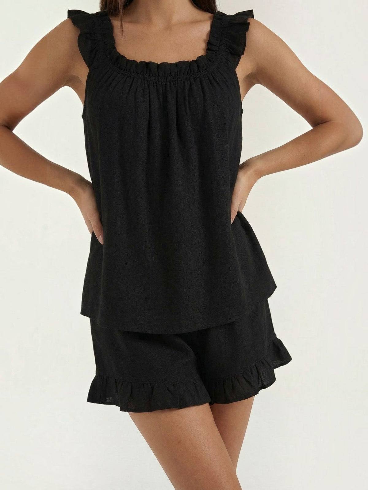 Set aus Baumwoll-Volanttop und Shorts