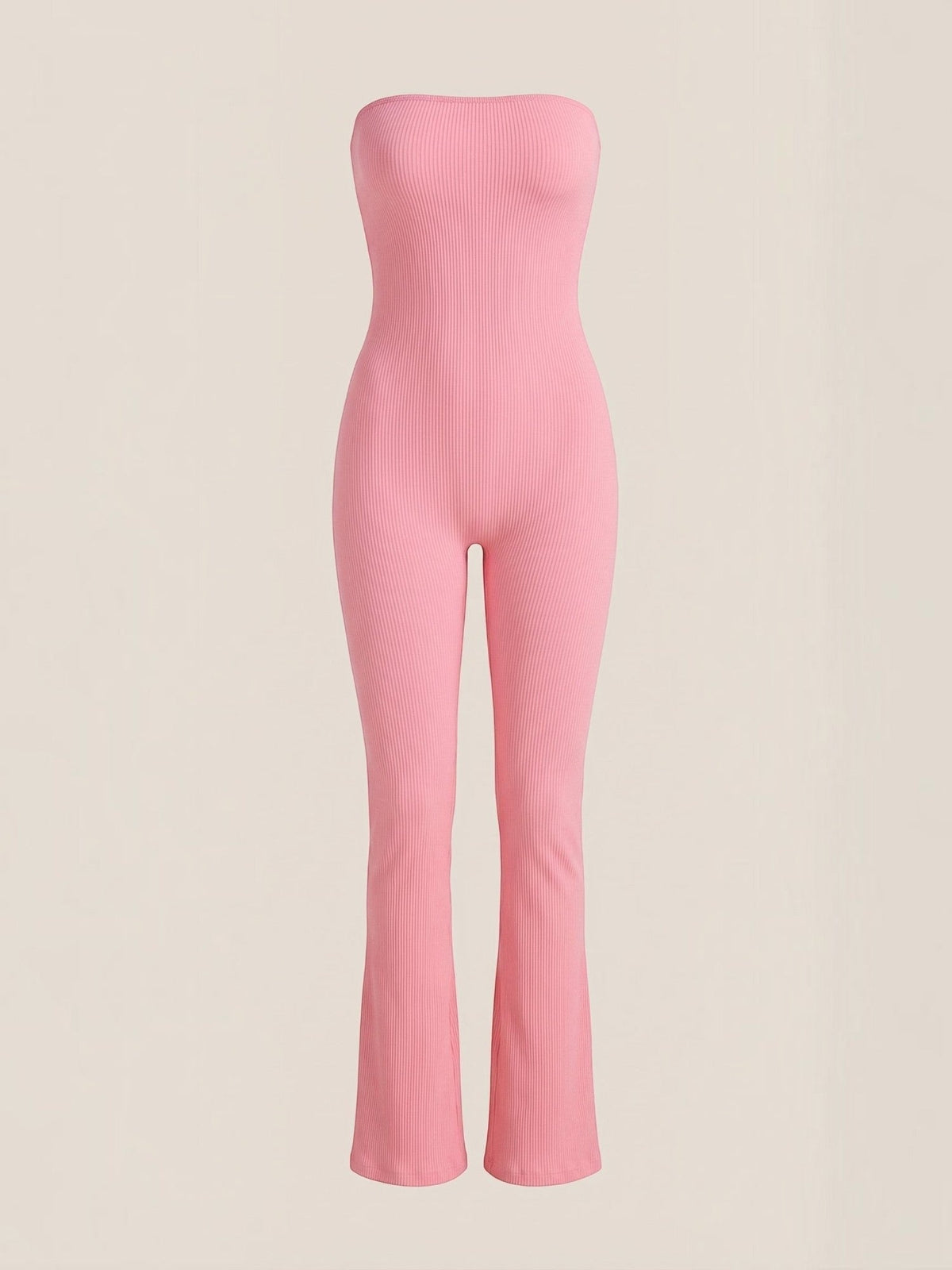 Trägerloser Jumpsuit mit ausgestelltem Bein