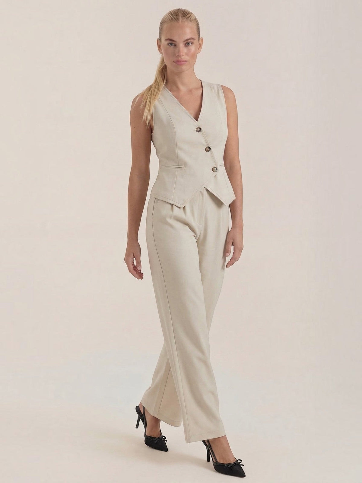 Set aus Blazerweste und weiter Hose