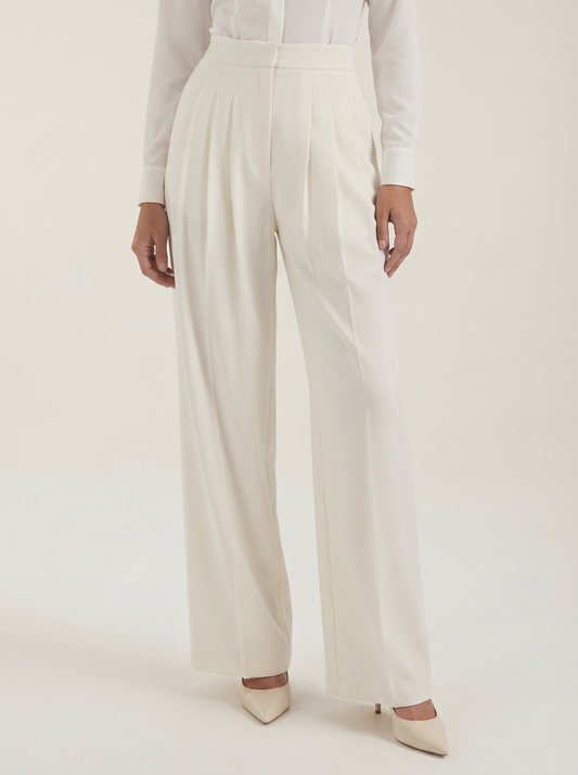 Plissierte Hose mit hohem Bund und weitem Bein