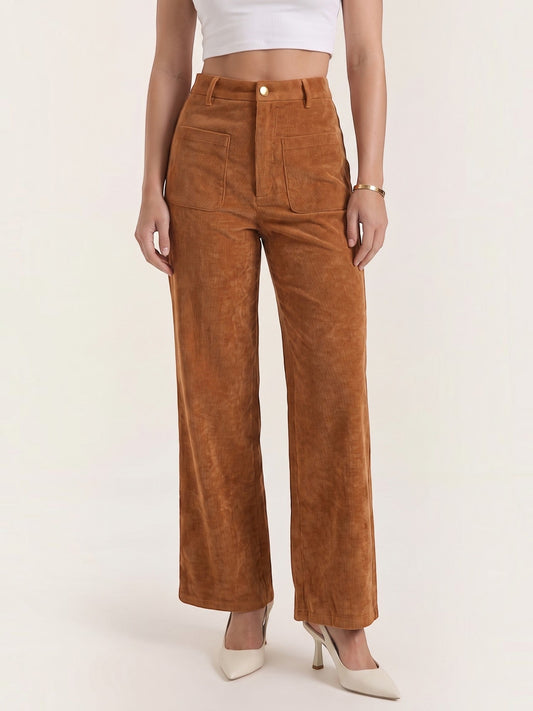 Cordhose mit weitem Bein und Aufgesetzten Taschen