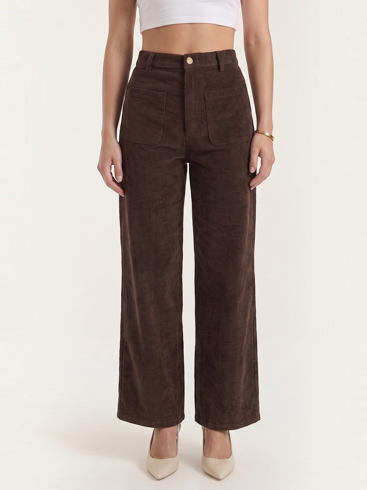 Cordhose mit weitem Bein und Aufgesetzten Taschen