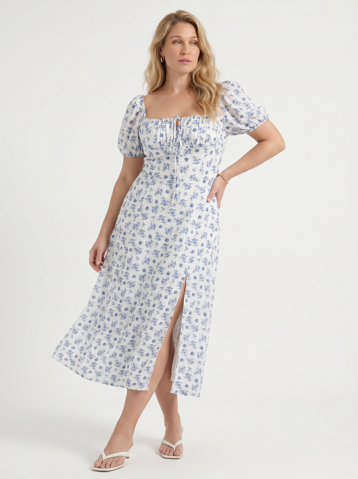 Geblümtes Midikleid mit Puffärmeln