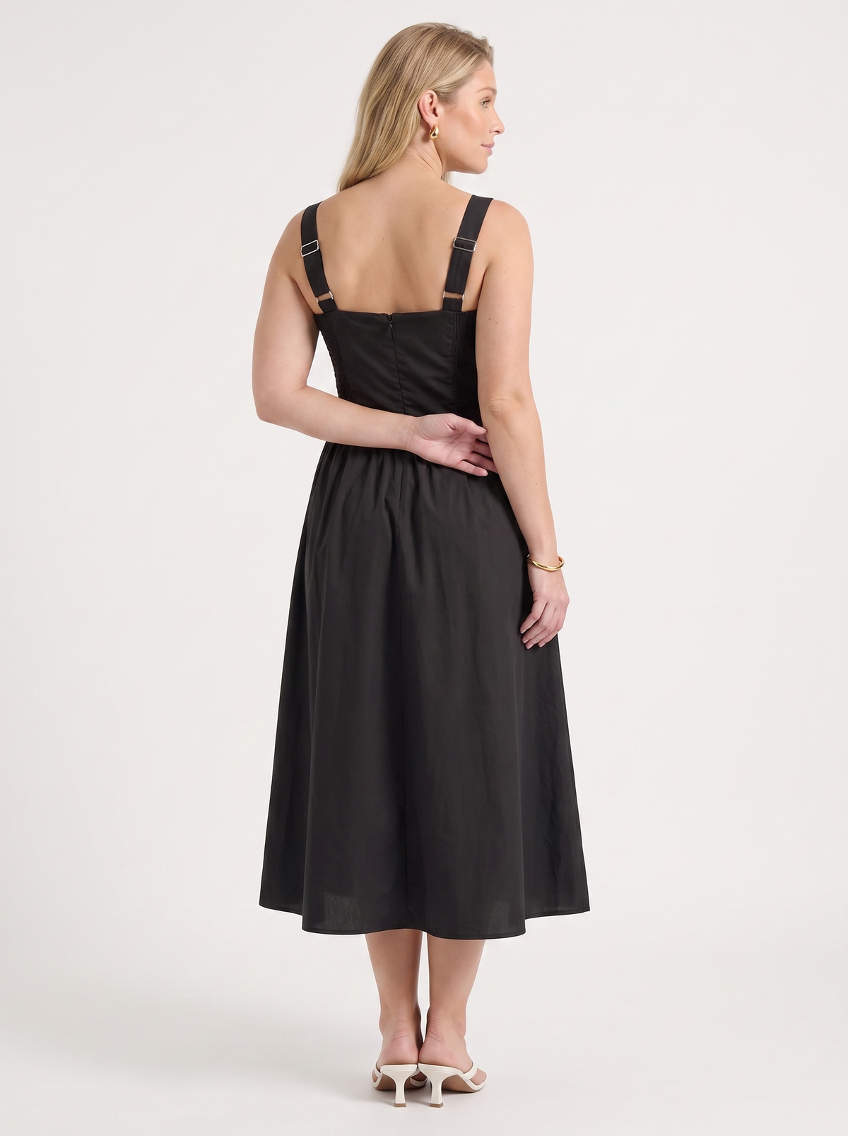 Geblümtes Midikleid mit eckigem Ausschnitt