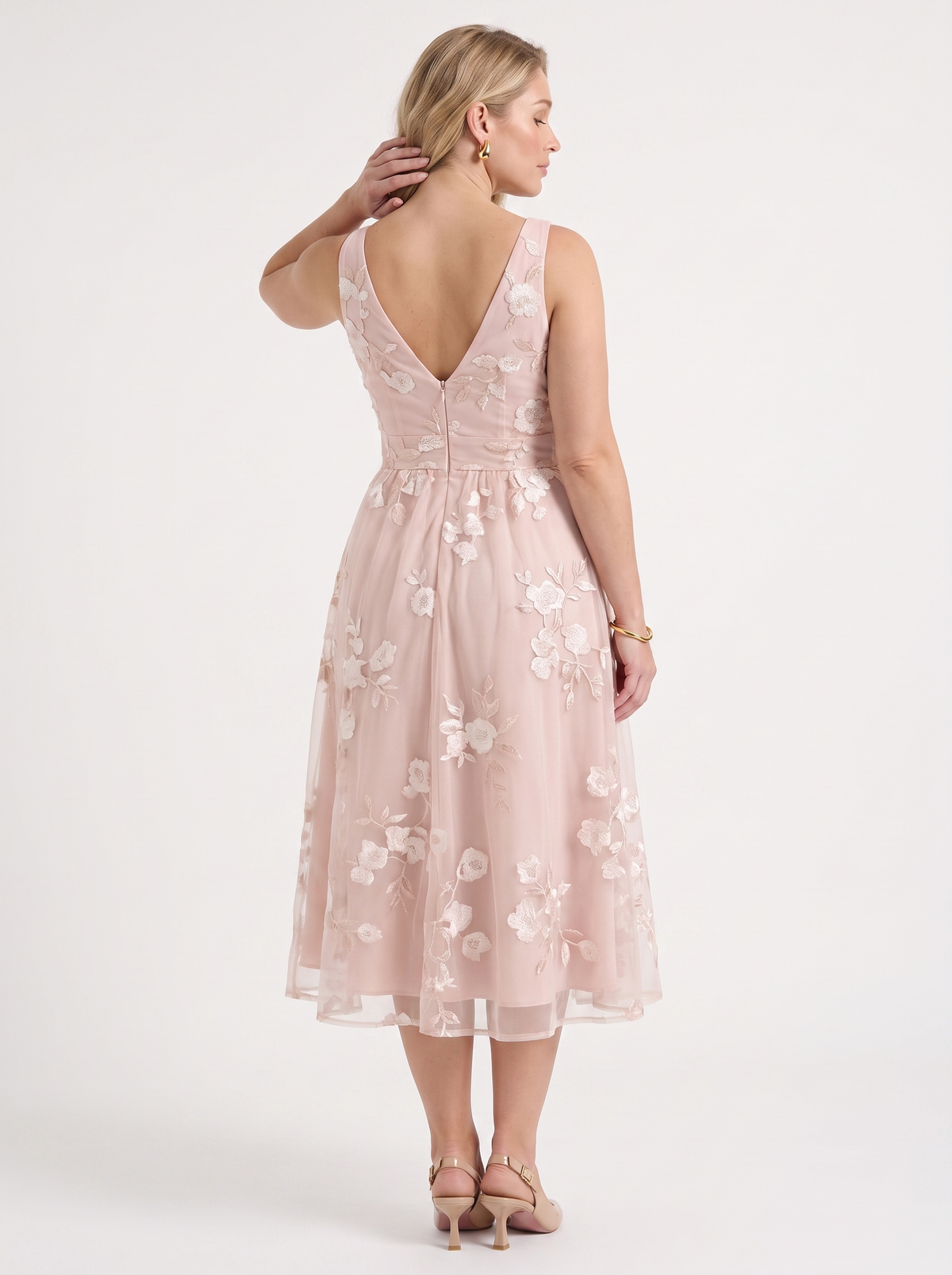 Geblümtes Wickel-Midikleid