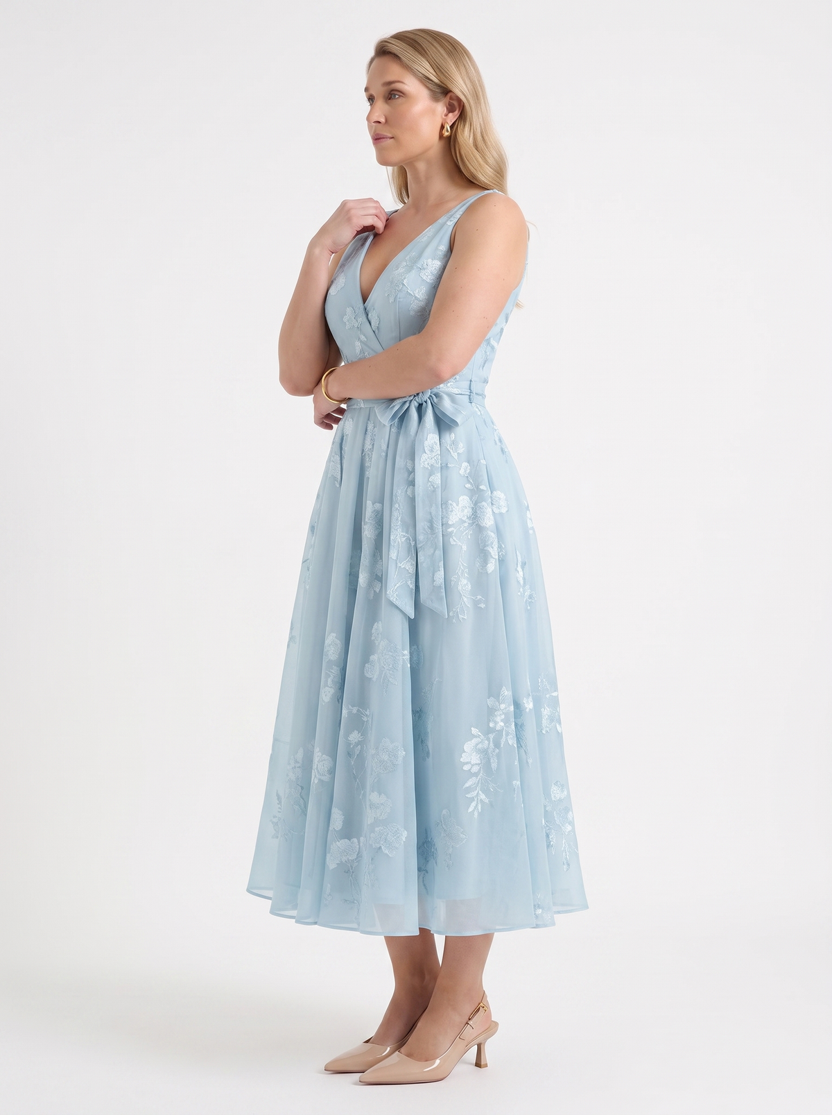 Geblümtes Wickel-Midikleid