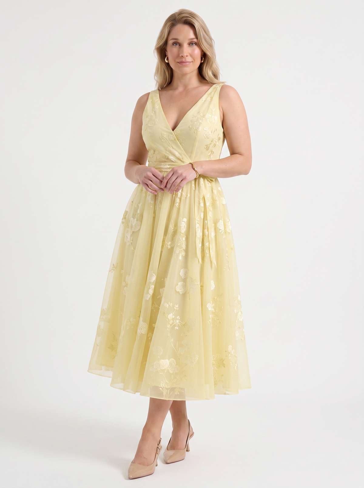 Geblümtes Wickel-Midikleid
