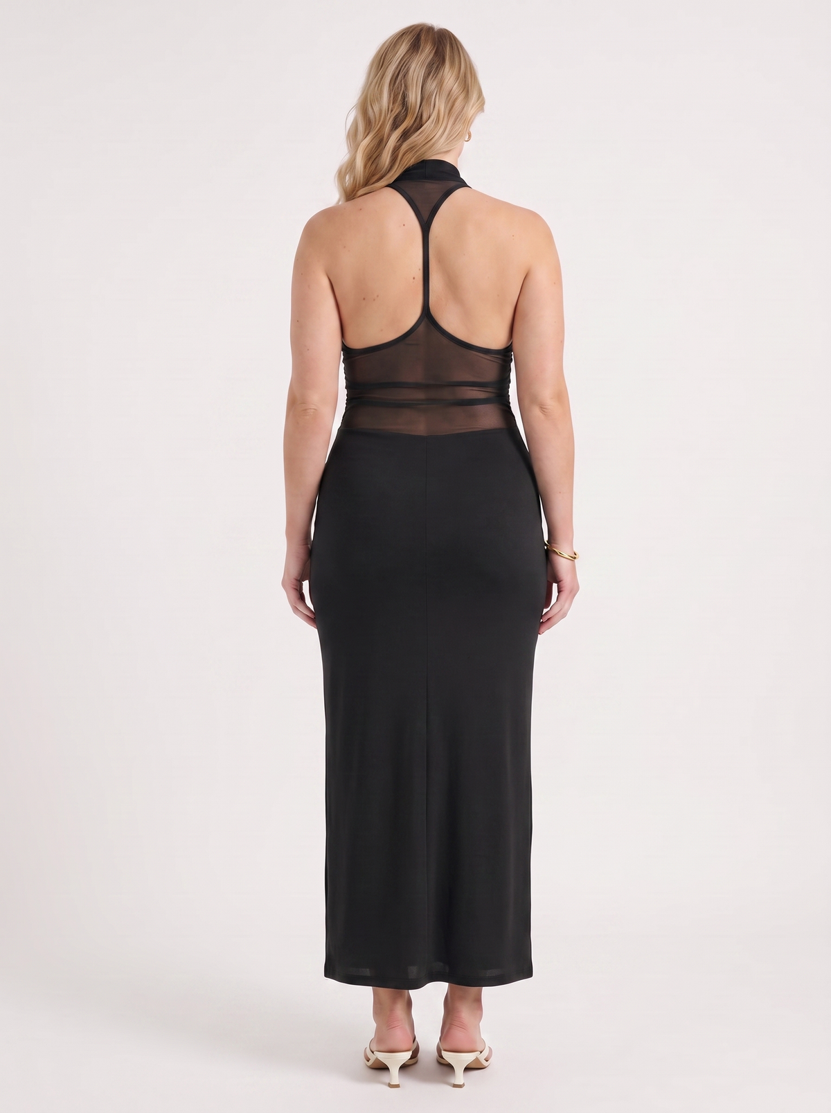Maxikleid mit Wasserfallausschnitt