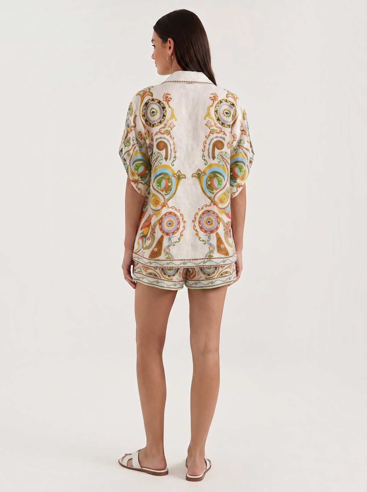 Set aus bedrucktem Hemd und Shorts