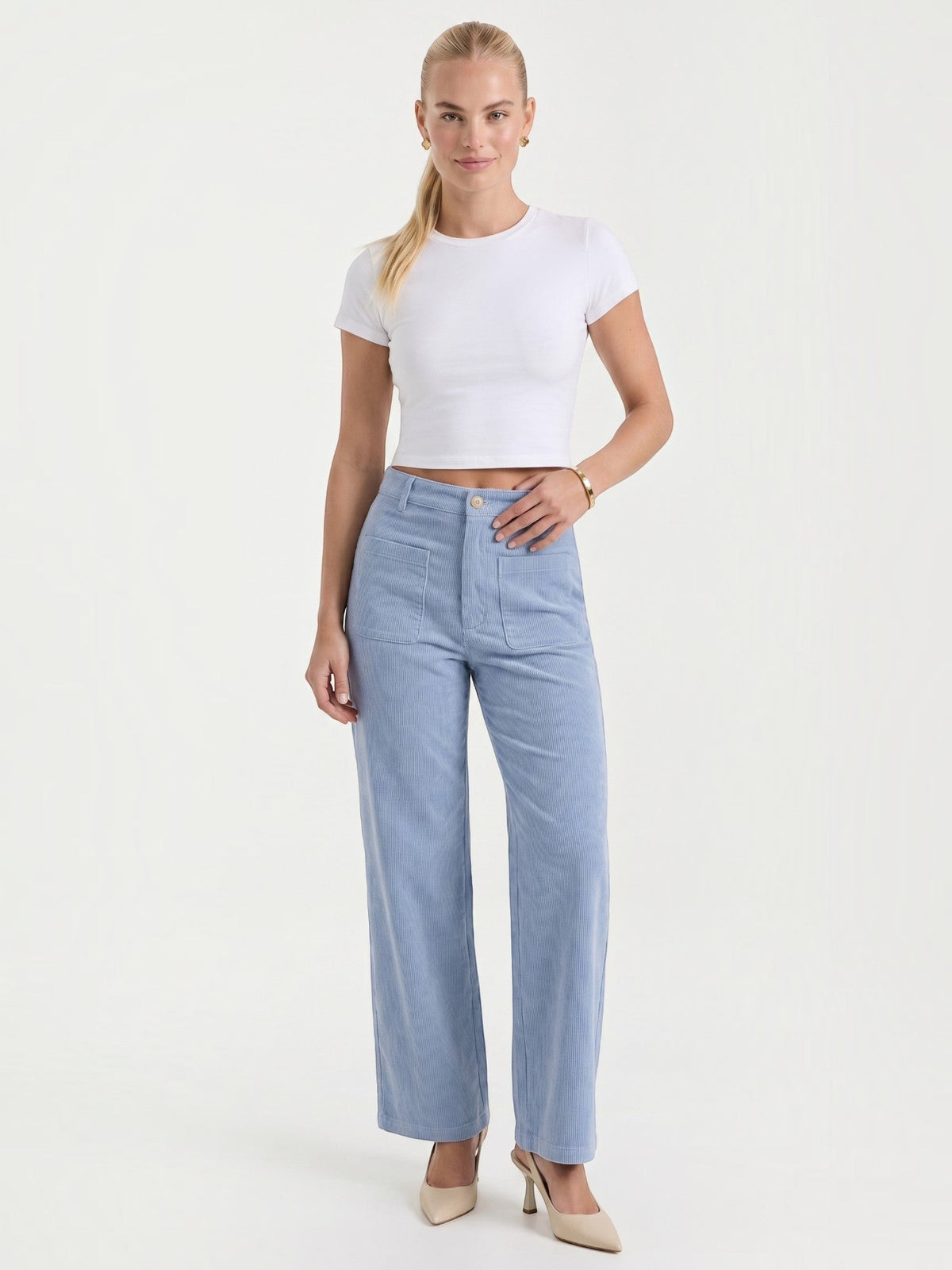 Cordhose mit weitem Bein und Aufgesetzten Taschen