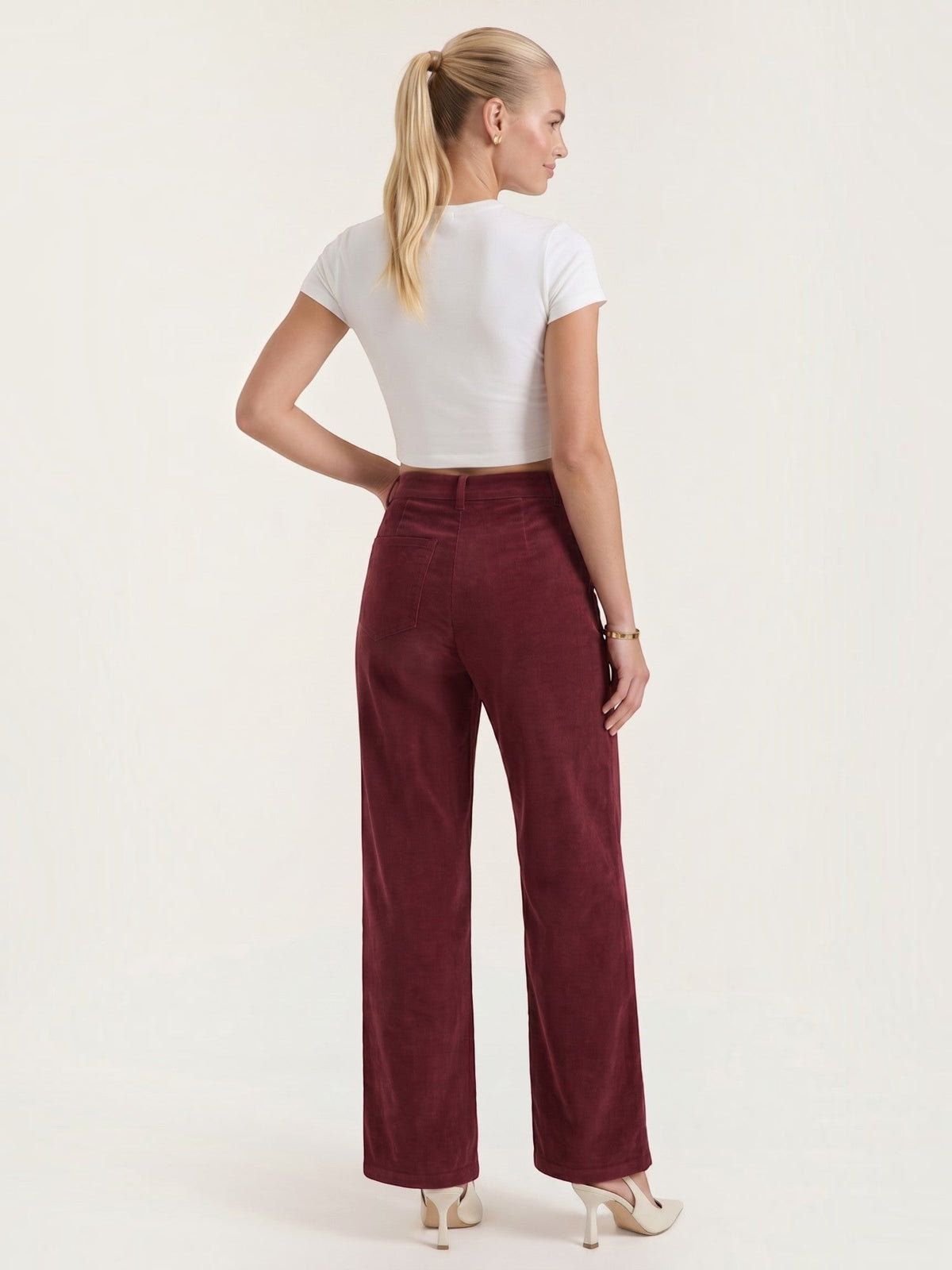 Cordhose mit weitem Bein und Aufgesetzten Taschen