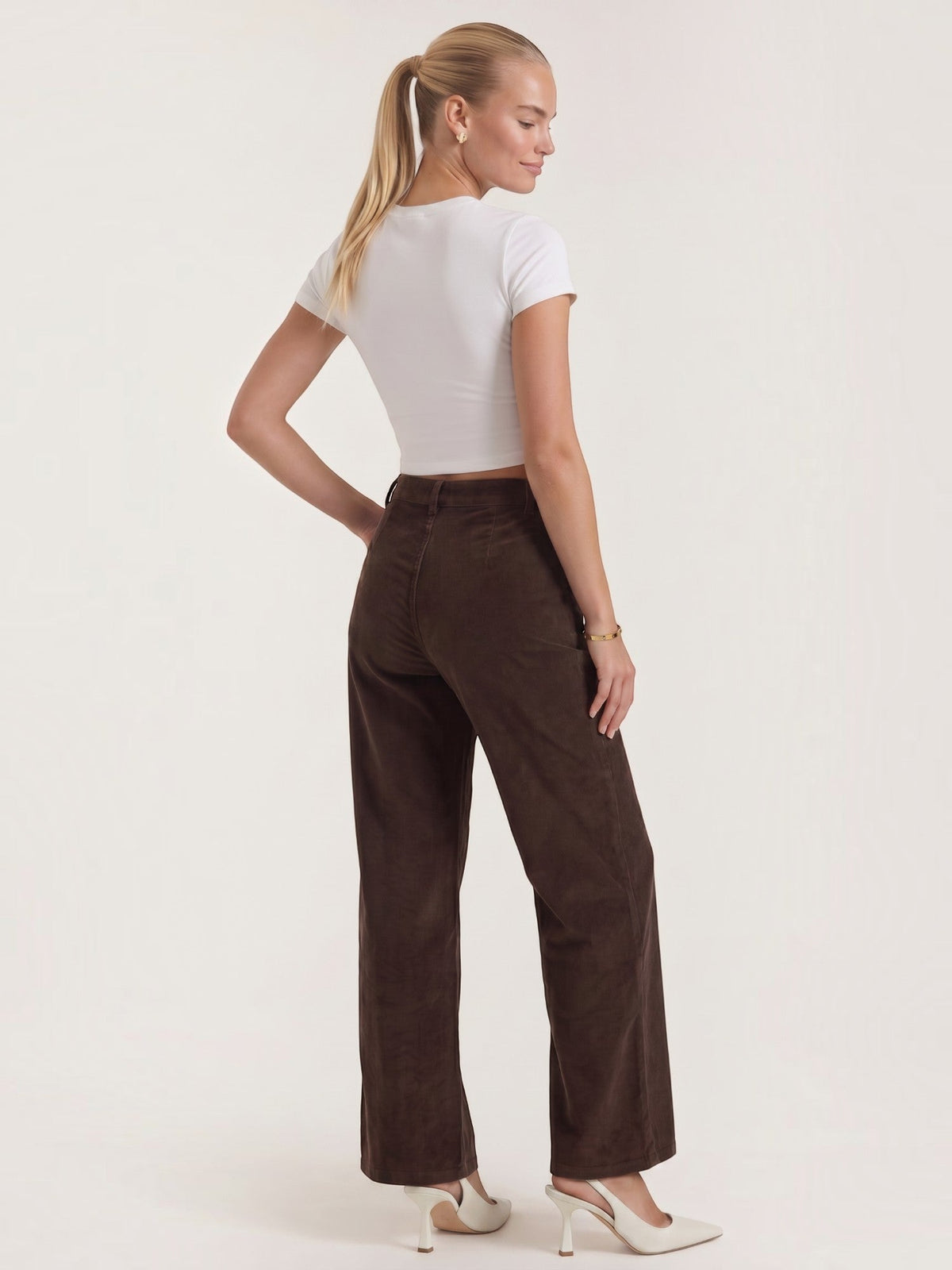 Cordhose mit weitem Bein und Aufgesetzten Taschen