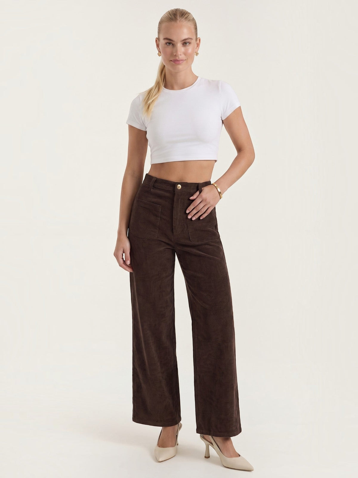 Cordhose mit weitem Bein und Aufgesetzten Taschen