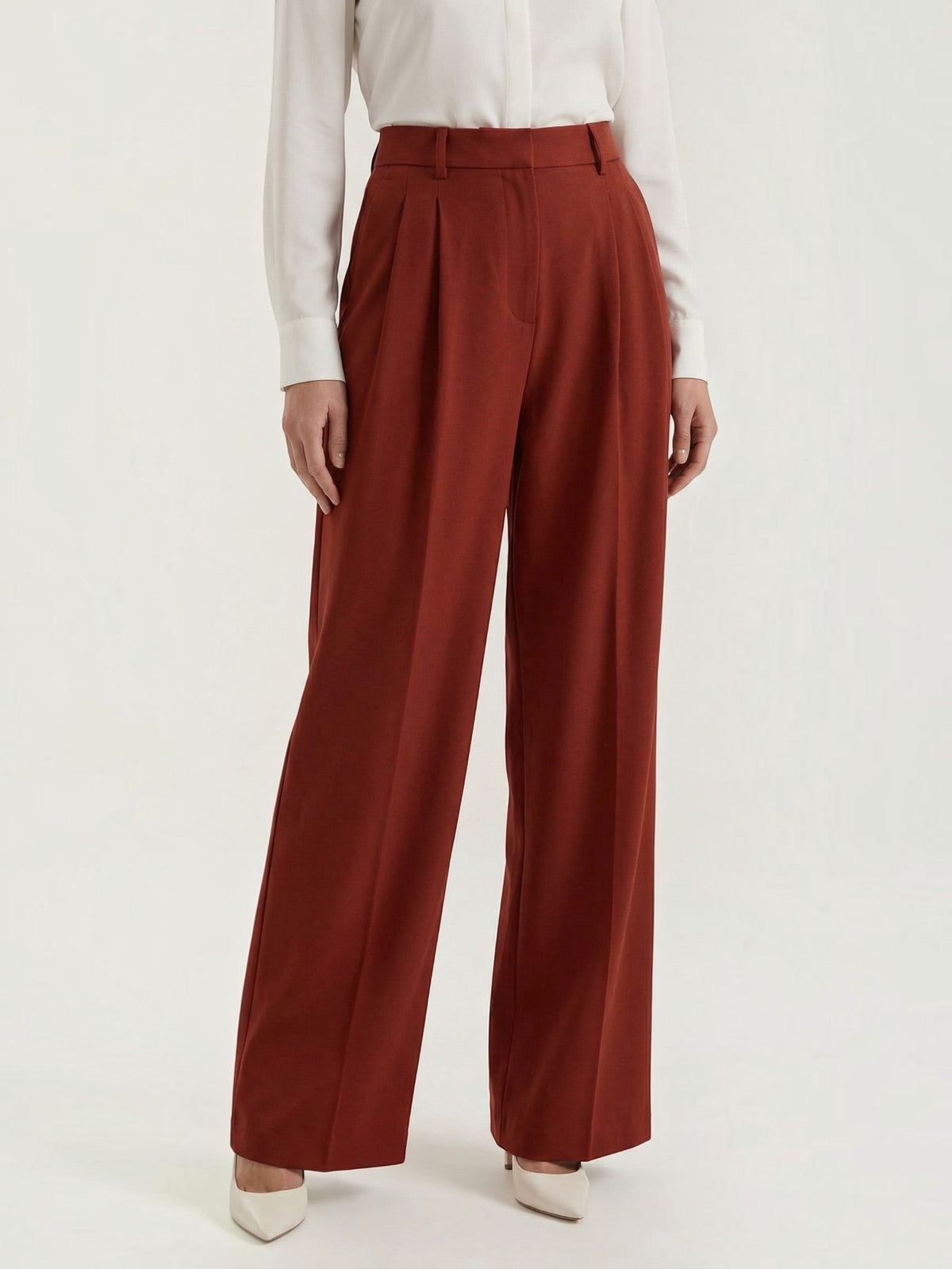 Geschneiderte Hose mit hohem Bund und weitem Bein