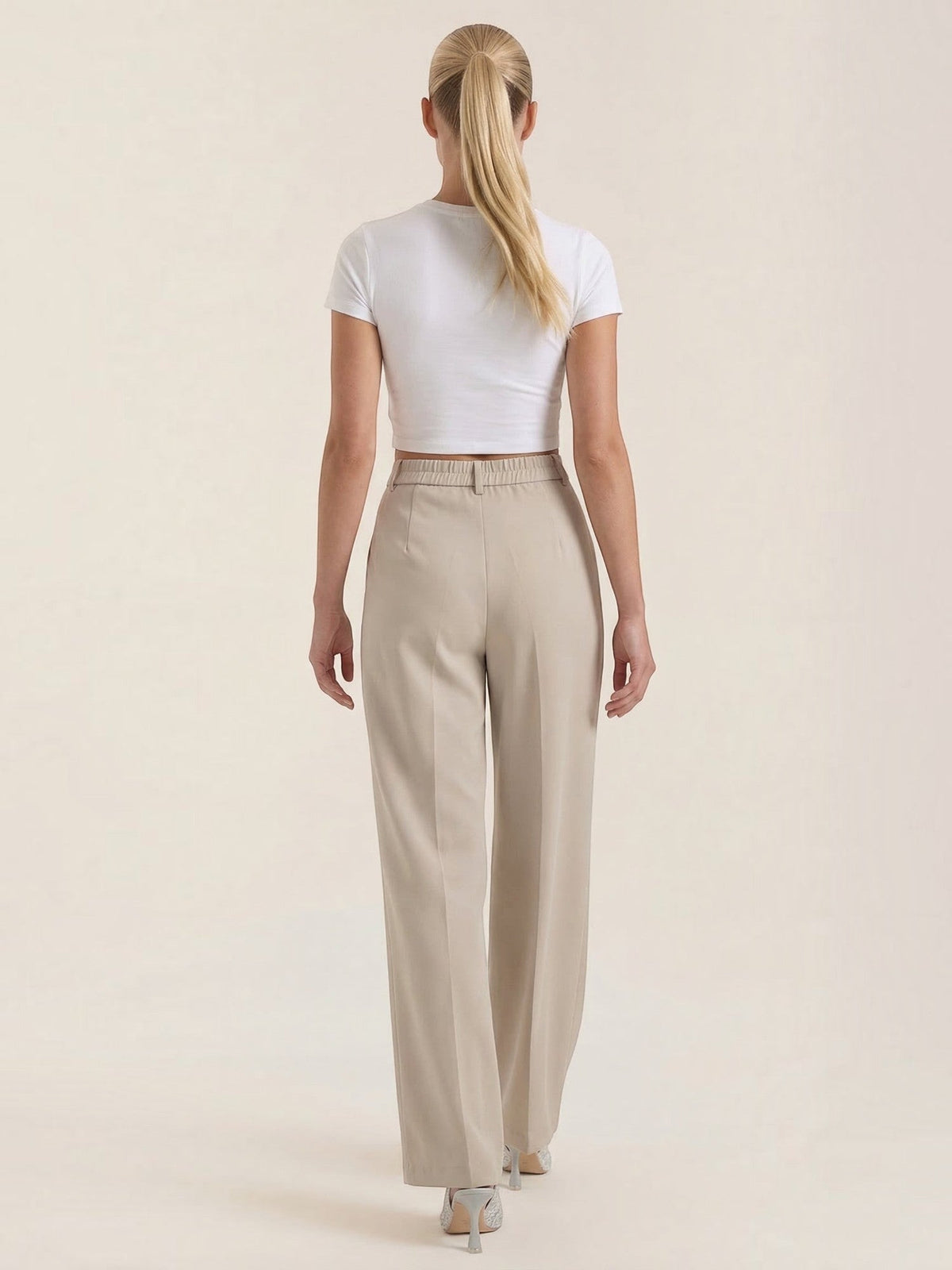 Plissierte Hose mit Seitentaschen