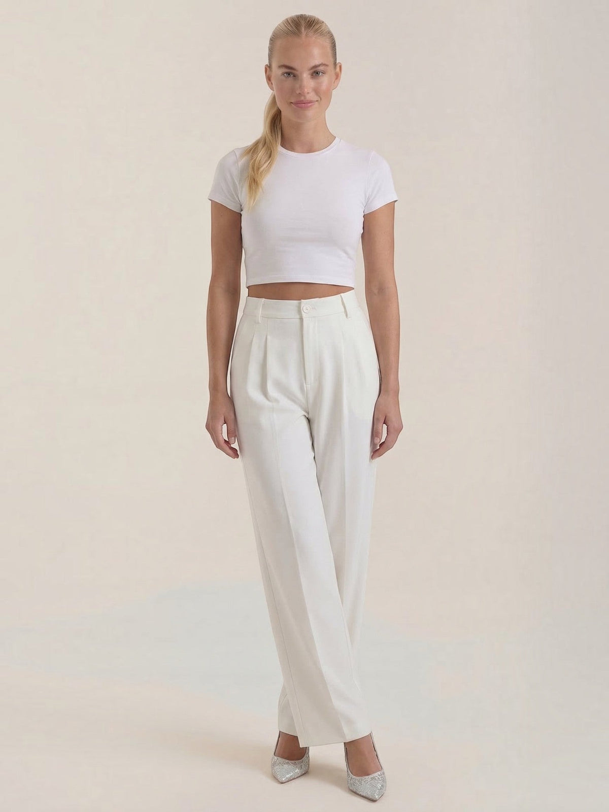 Plissierte Hose mit Seitentaschen