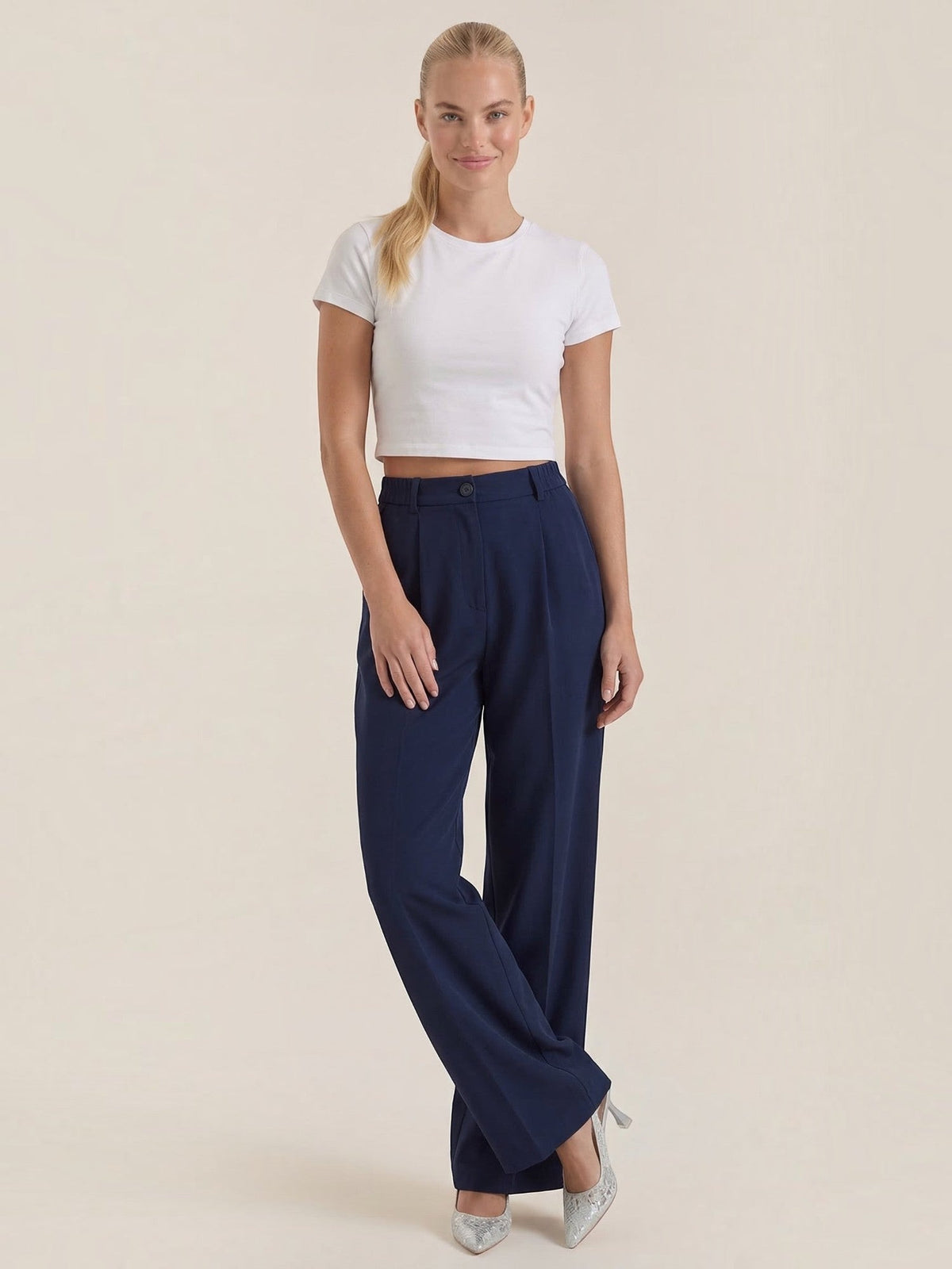 Plissierte Hose mit Seitentaschen