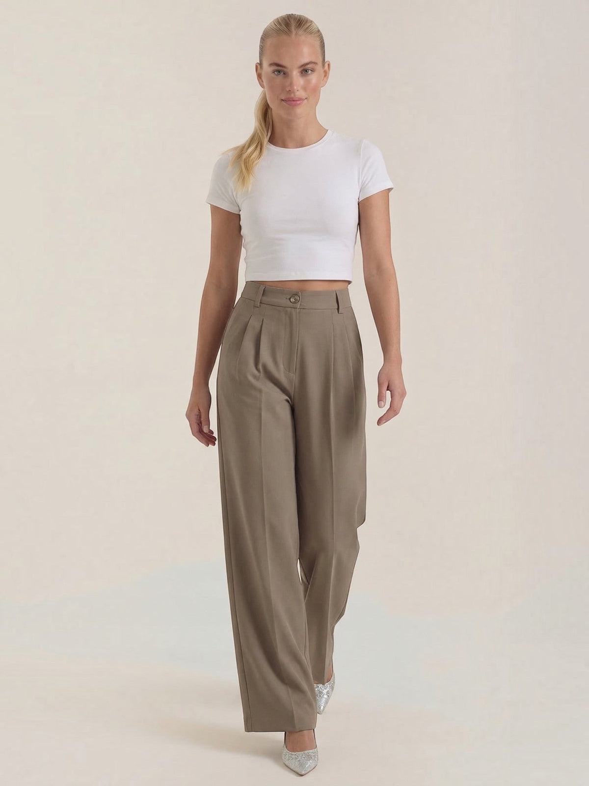 Plissierte Hose mit Seitentaschen